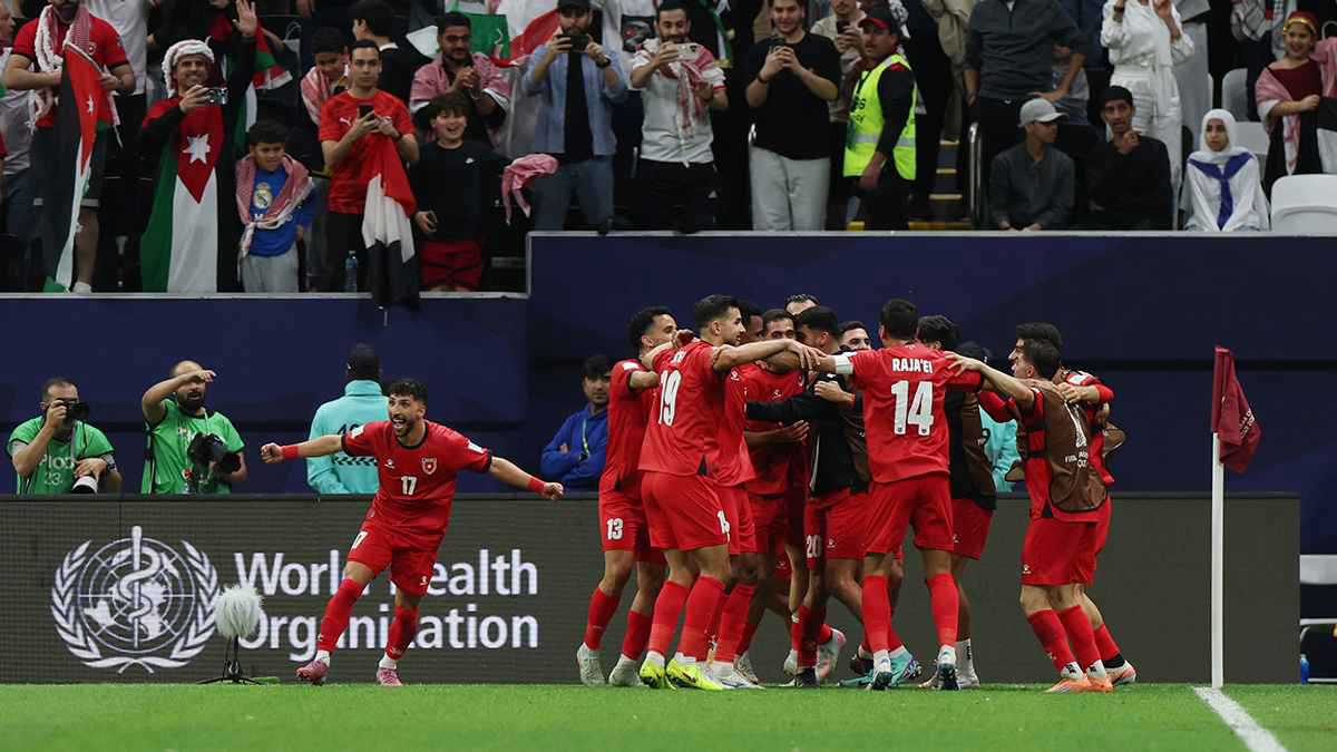 ليس يزن النعيمات.. الأهلي المصري ينقض على نجم منتخب الأردن