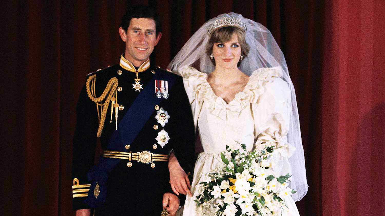 الكشف عن معاناة الليدي ديانا الصحية والنفسية قبل زفافها الملكي