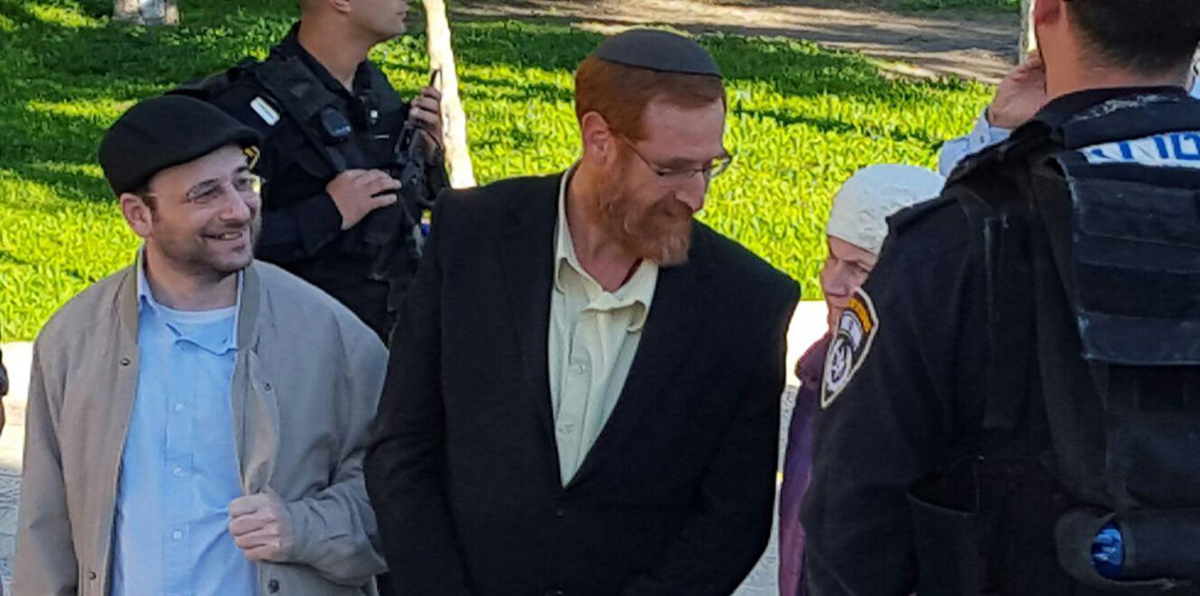 عضوا الكنيست غليك ومعلم يقتحمان الأقصى تحت حراسة شرطة الاحتلال