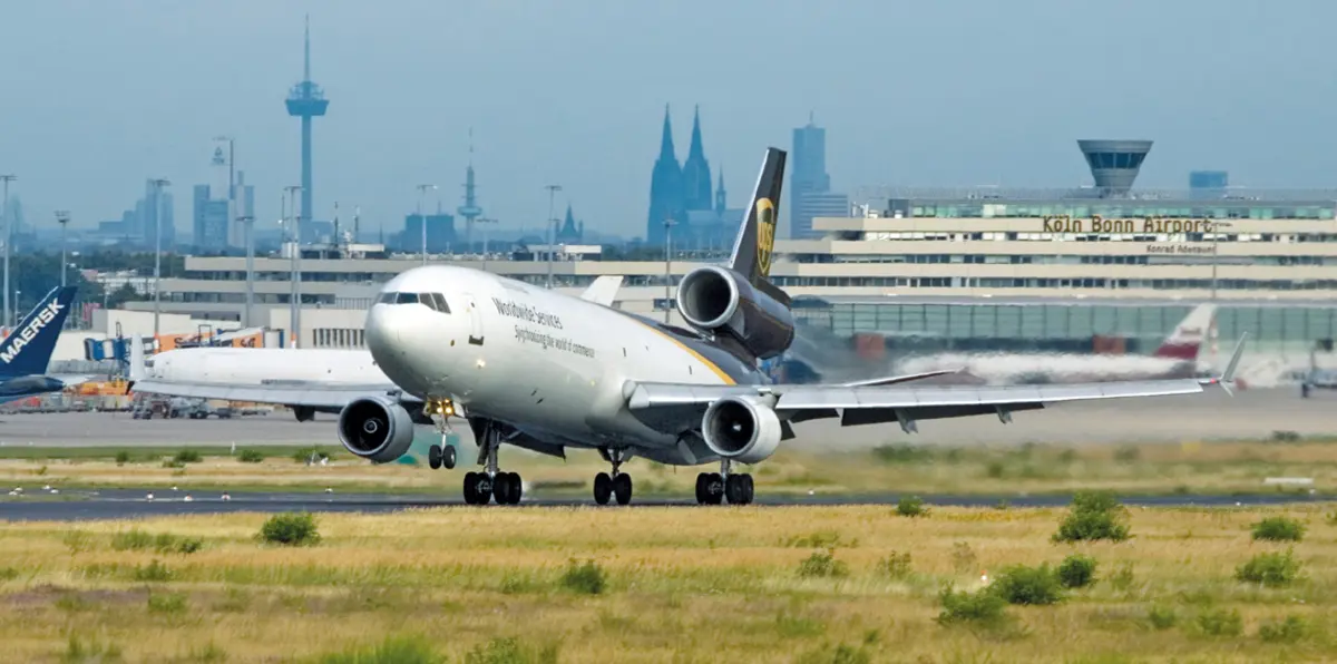 طائرة ركاب تهبط اضطراريًا في ألمانيا بسبب "محادثة مريبة"