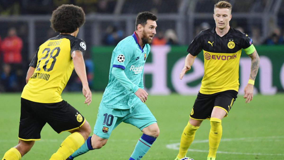 التشكيلة الرسمية لمباراة برشلونة ضد بروسيا دورتموند اليوم في دوري أبطال أوروبا (إنفوغرافيك)