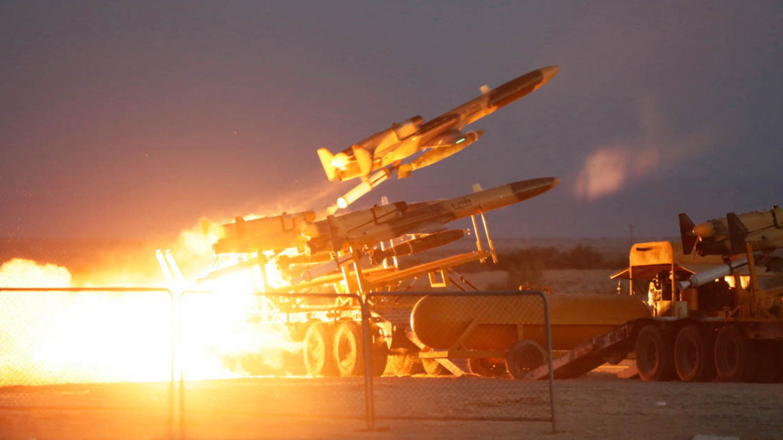 إعلام إيراني: العالم سيشهد "أحداثا مهمة" في الساعات القادمة