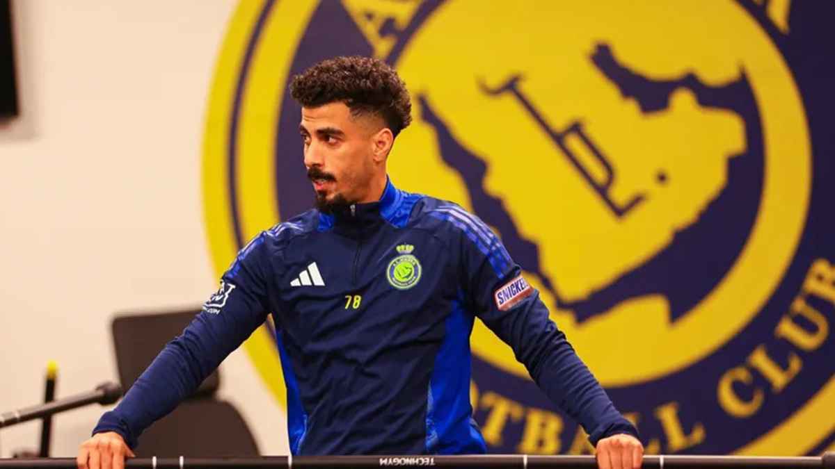 لماذا فضل علي لاجامي عرض الهلال على النصر؟ (فيديو)