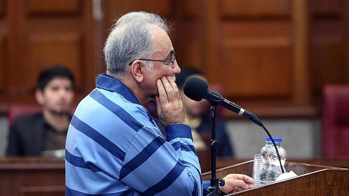 تخفيف الحكم من الإعدام إلى السجن 6 سنوات بحق رئيس بلدية طهران السابق