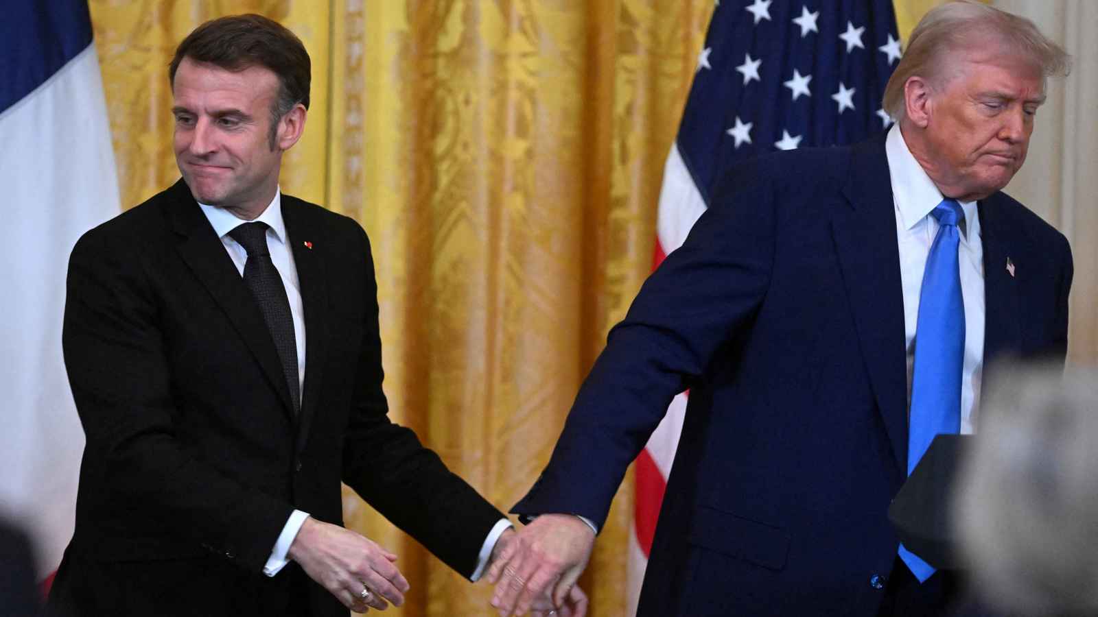 ماكرون يريد اتفاقا "سريعا وقويا" لتسوية النزاع في أوكرانيا