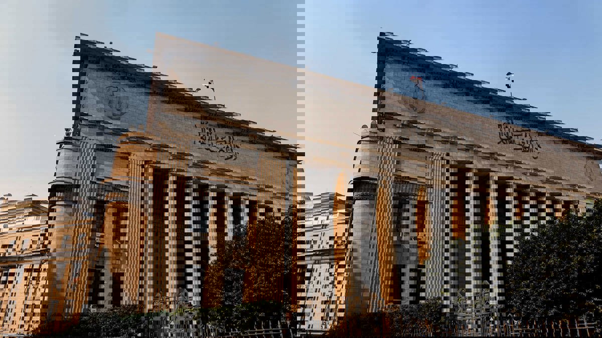 مصر.. حكم نهائي برفض عزل مستشار محمد مرسي من منصبه في مجلس الدولة