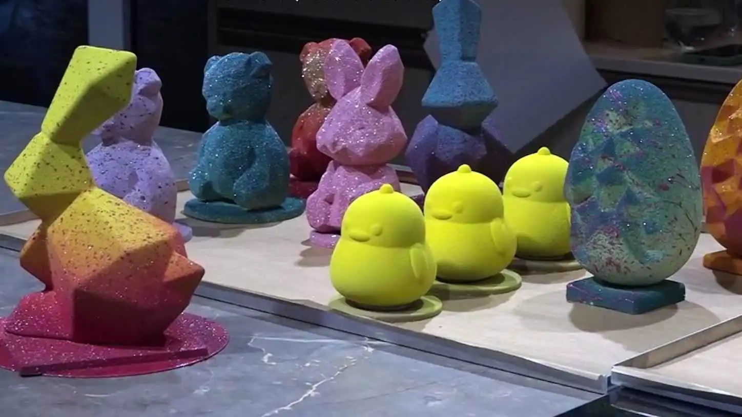 "مونا" الفصح في برشلونة.. حلوى تقليدية بلمسة عصرية (فيديو)