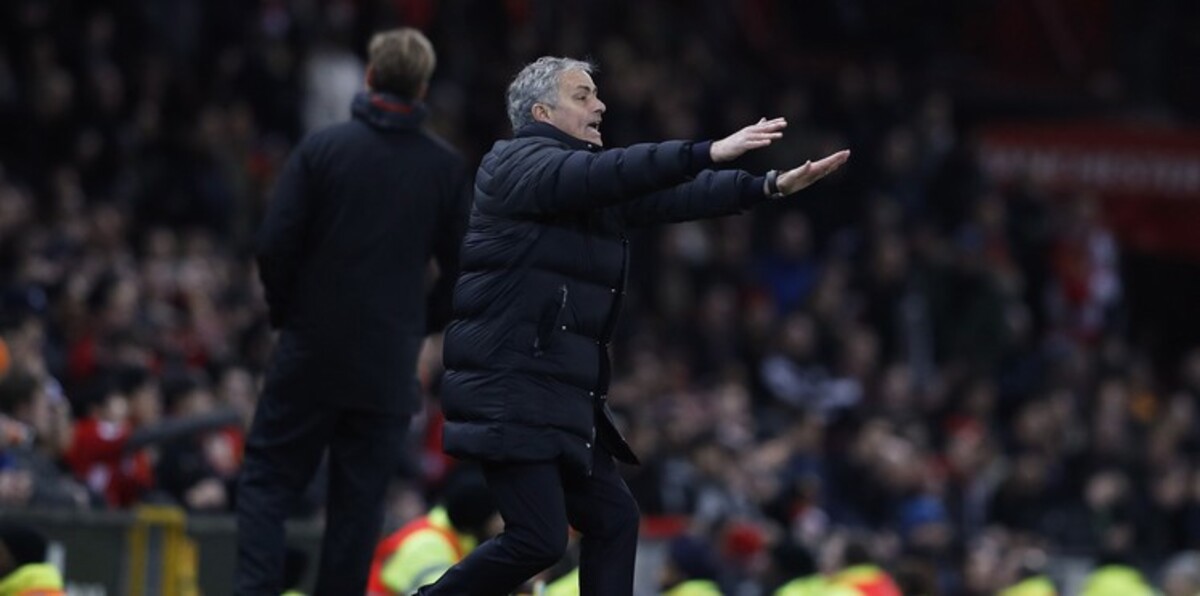 هل يحسد مورينيو منافسي مانشستر يونايتد؟