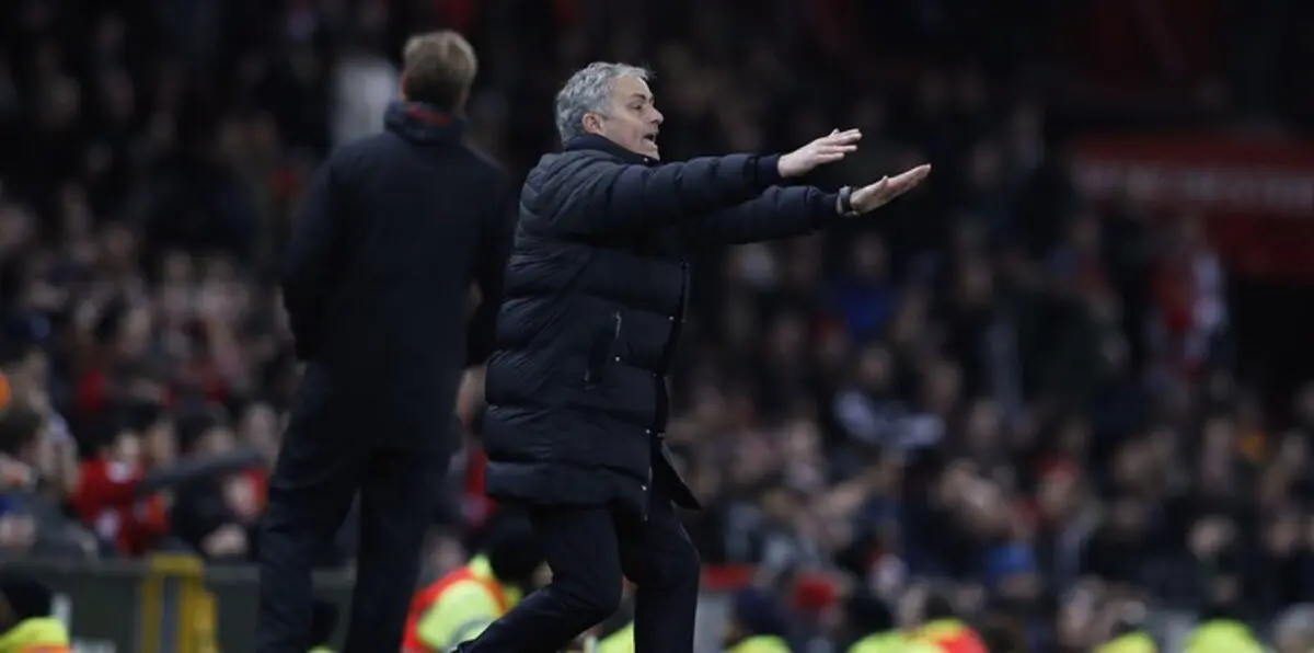 هل يحسد مورينيو منافسي مانشستر يونايتد؟