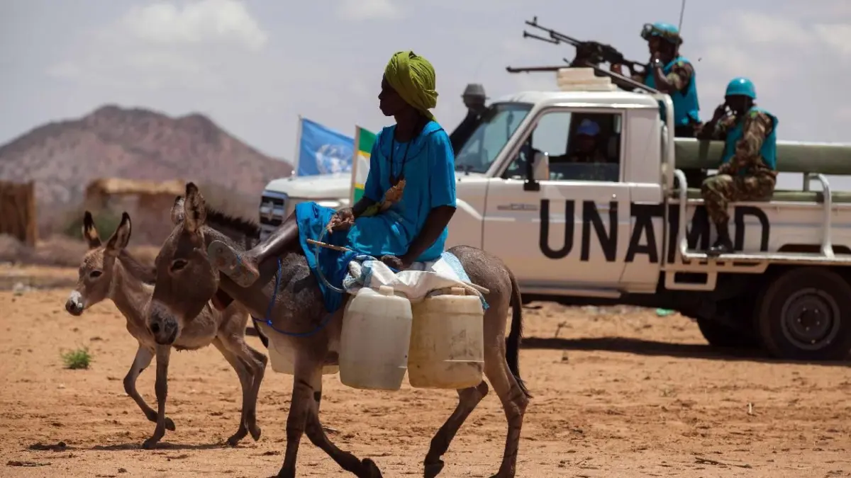 السودان.. قوات أممية تطلب تأمين خروجها من دارفور