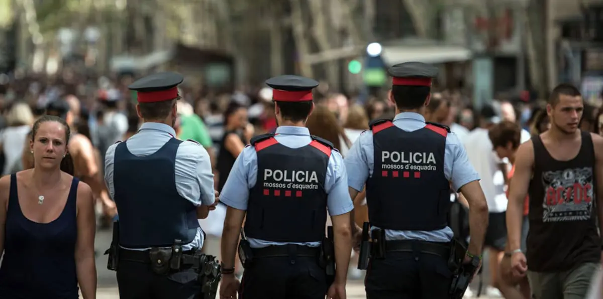 اعتقال مغربية أرغمت ابنتها القاصر على الزواج  