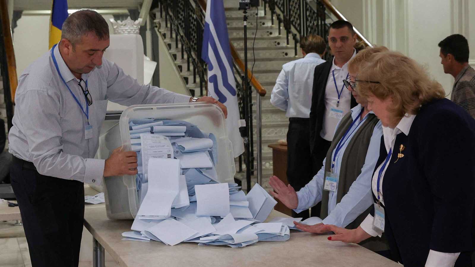 موسكو تتهم مولدوفا بمنع مواطنيها في روسيا من التصويت