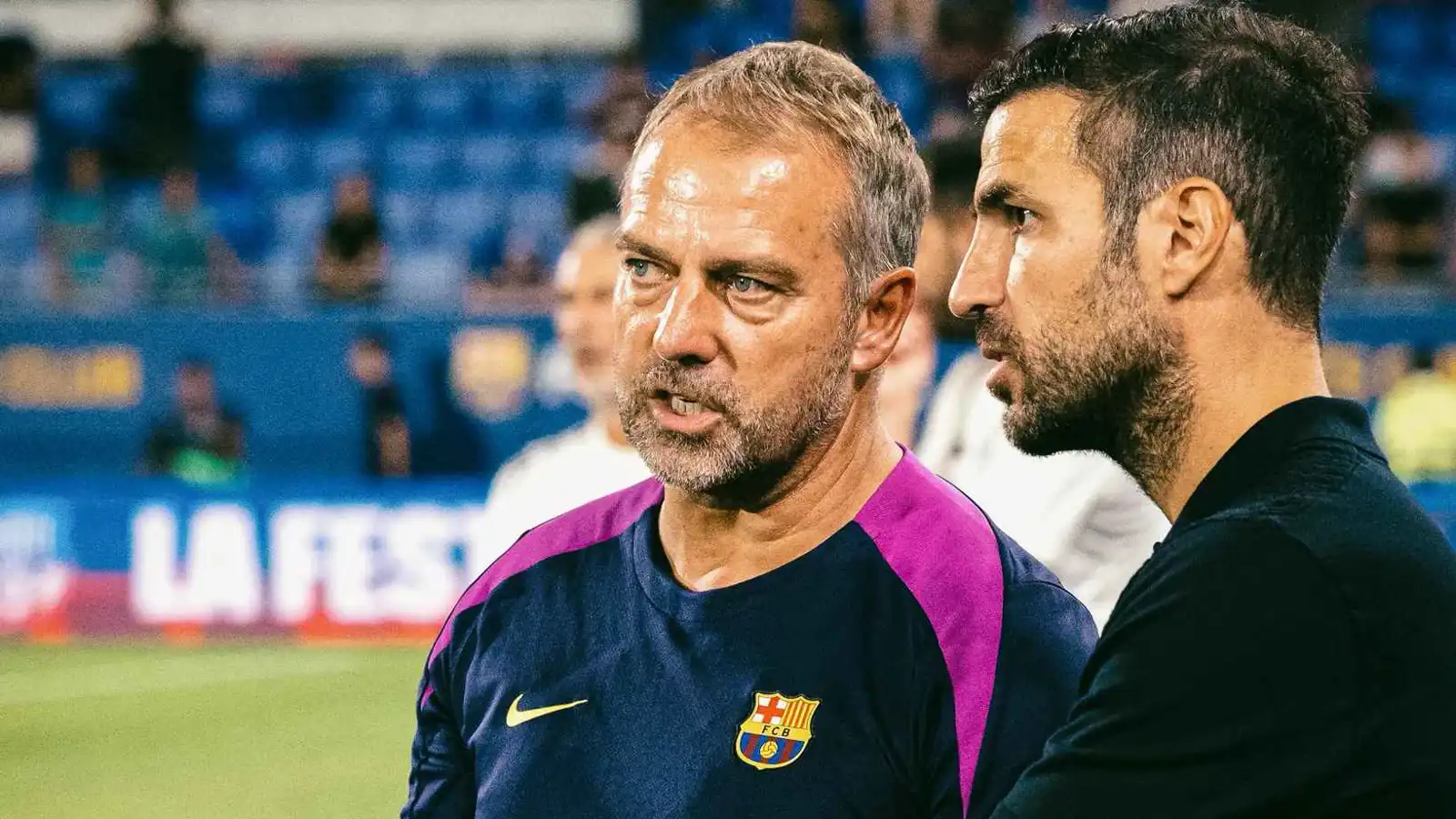 هانزي فليك يعرض لاعبين من برشلونة على فابريغاس