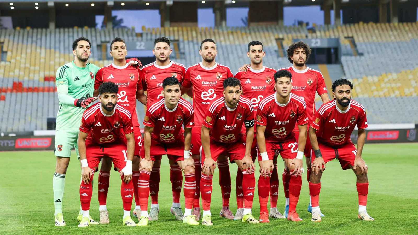 أكثر اللاعبين حزنًا.. انهيار تريزيغيه بعد تتويج الزمالك بالدوري (صور) 