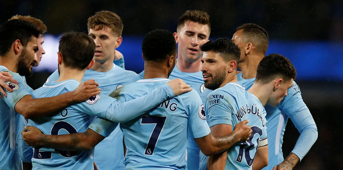 أغويرو المذهل يحرز رباعية ومانشستر سيتي يبتعد في صدارة ترتيب الدوري الإنجليزي