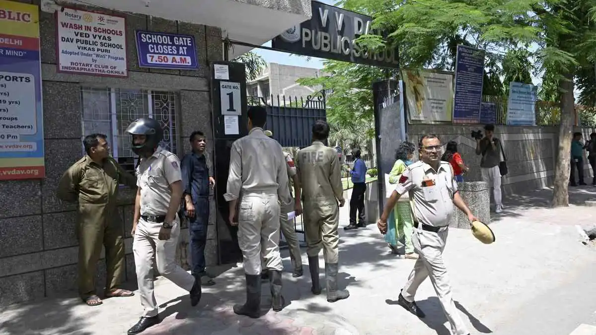 الهند.. تحرك أمني واسع بعد تلقي 10 مدارس تهديدات بقنابل في دلهي (صور)