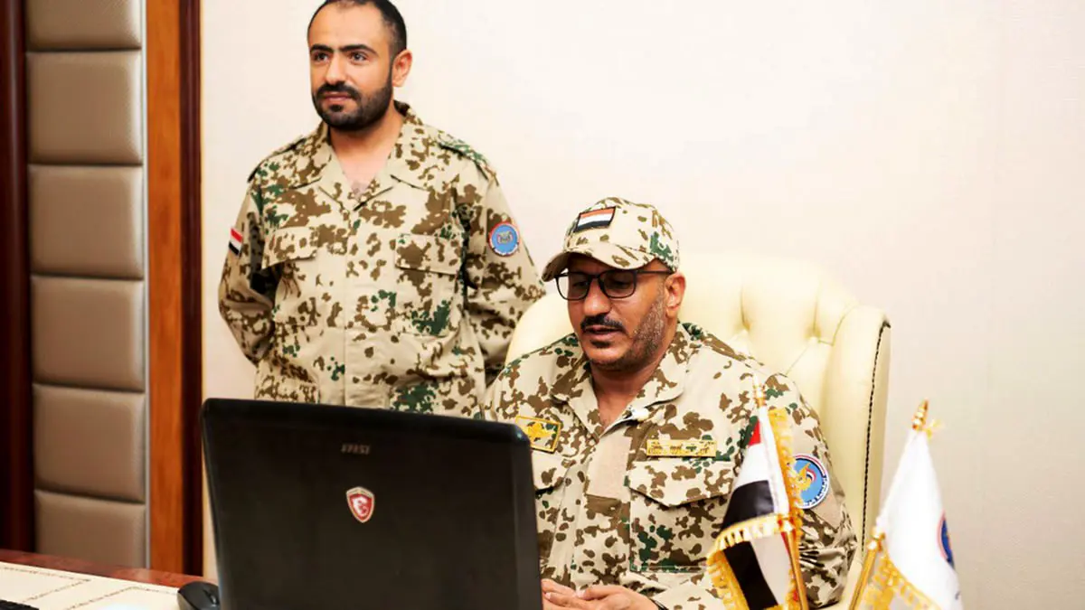 طارق صالح: من الضروري وجود رقابة لتثبيت الهدنة في اليمن