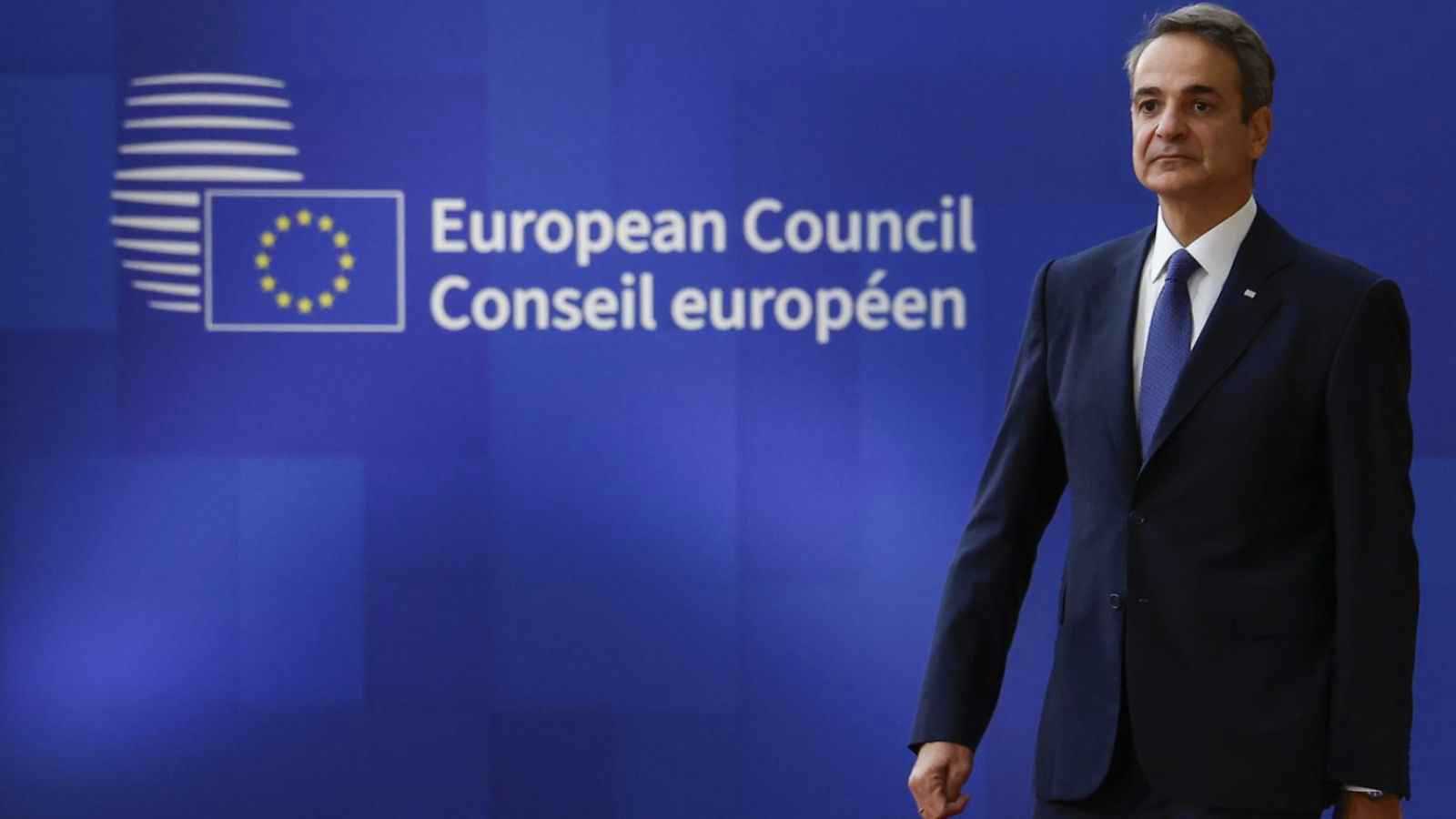 اليونان تدعو لحل "آمن" في قمة الاتحاد الأوروبي بشأن أوكرانيا