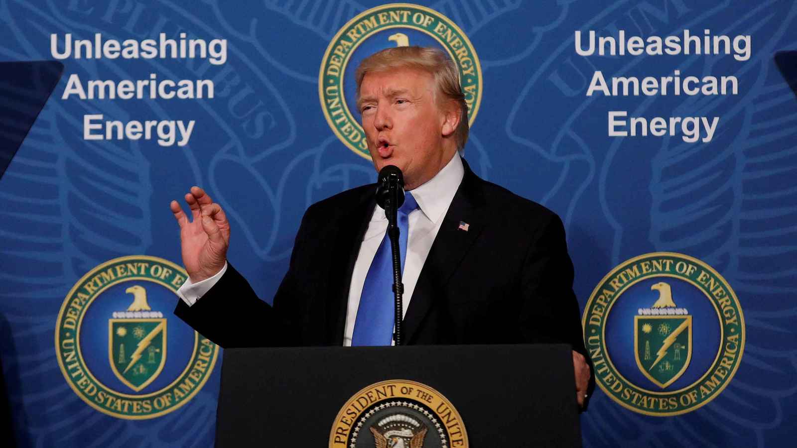 باختيار "الماكر الفعال".. رسائل حاسمة من ترامب لإيران