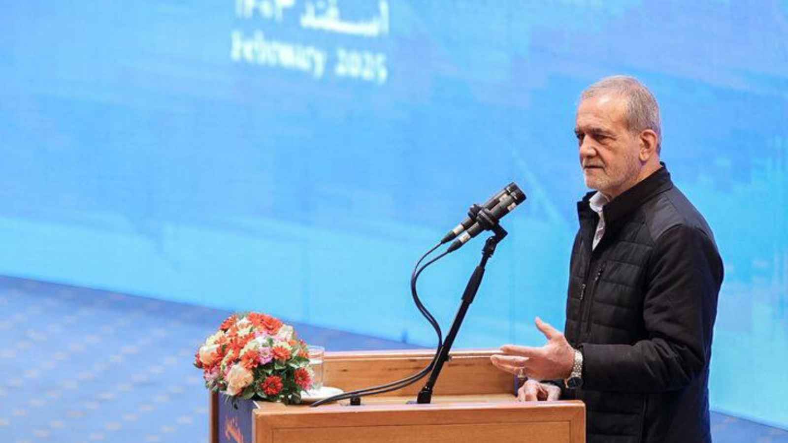 بزشکیان يكشف تفاصيل الرد الإيراني على رسالة ترامب