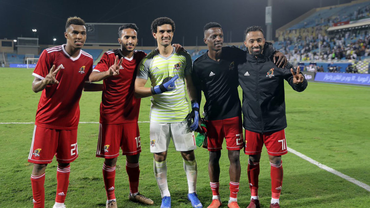 مباراة النصر ضد الوحدة.. هتافات الرياضة تعلو في مكة المكرمة احتفاءً بفوز ثمين لفريقها على "العالمي"