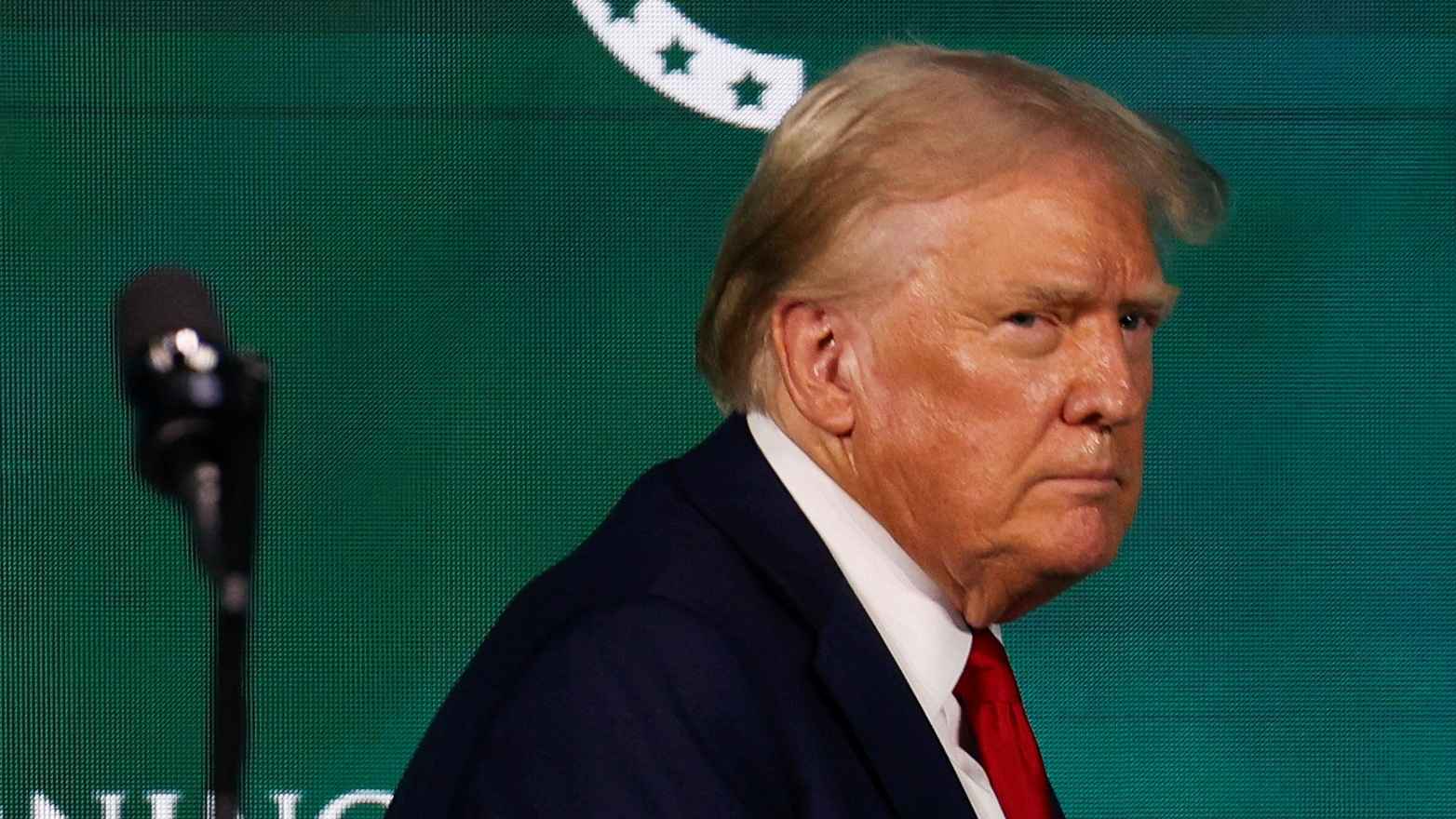 "التايمز": قلق جمهوري من انتقادات متعلقة بـ"العرق والجنس" ضد هاريس