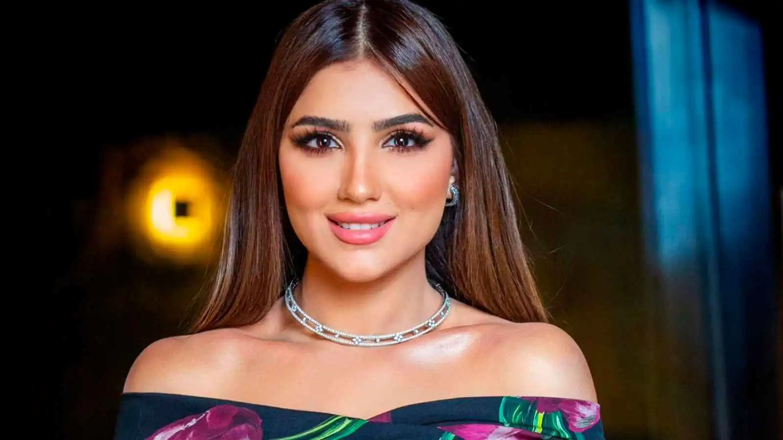 الفنانة المصرية مي عمر