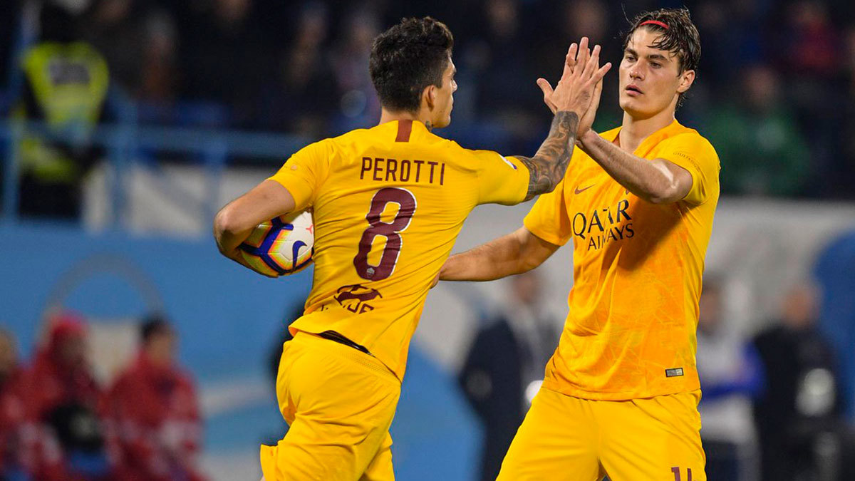 آمال روما بالمربع الذهبي في ترتيب الدوري الإيطالي تتلقى ضربة بالهزيمة أمام سبال