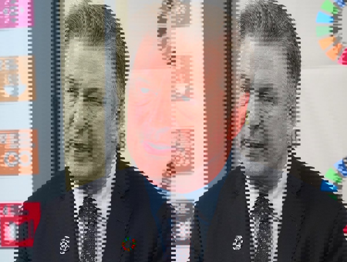 بعد قتل زميلته.. أليك بالدوين يطلب محاكمته في أقرب وقت