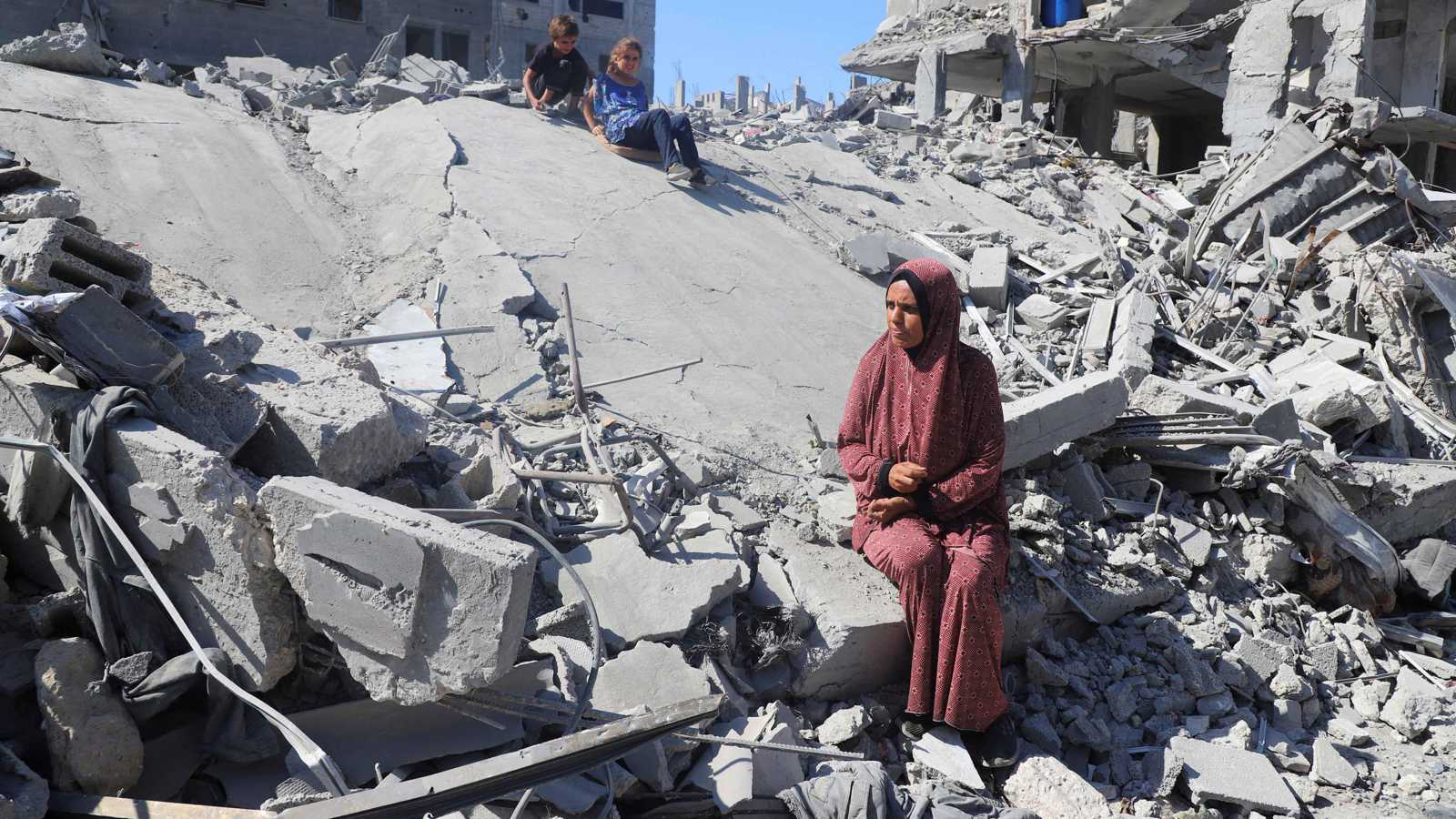 "الأونروا": 75 ألف نازح يحتمون بمبانٍ متهالكة للوكالة في غزة