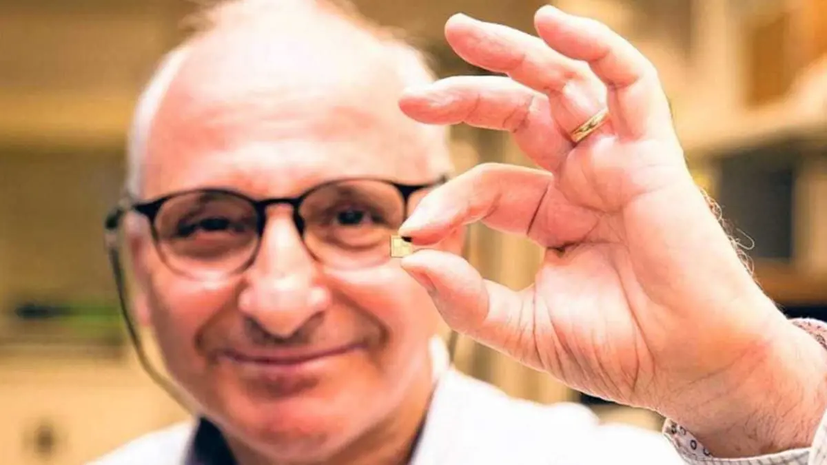 بعد ابتكاره شاحنا فريدا.. مغربي يحصل على "براءة اختراع" يابانية  