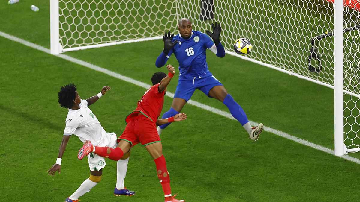 ملخص وأهداف ونتيجة مباراة عُمان ضد جزر القمر بكأس العرب