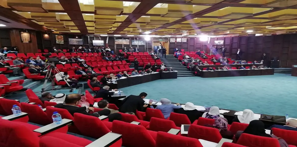 مجلس النواب الأردني يقر قانون ضريبة الدخل المثير للجدل