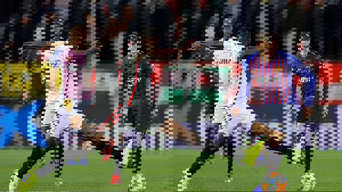 أهداف مباراة برشلونة وإشبيلية.. 2/0 للفريق الأندلسي (فيديو)