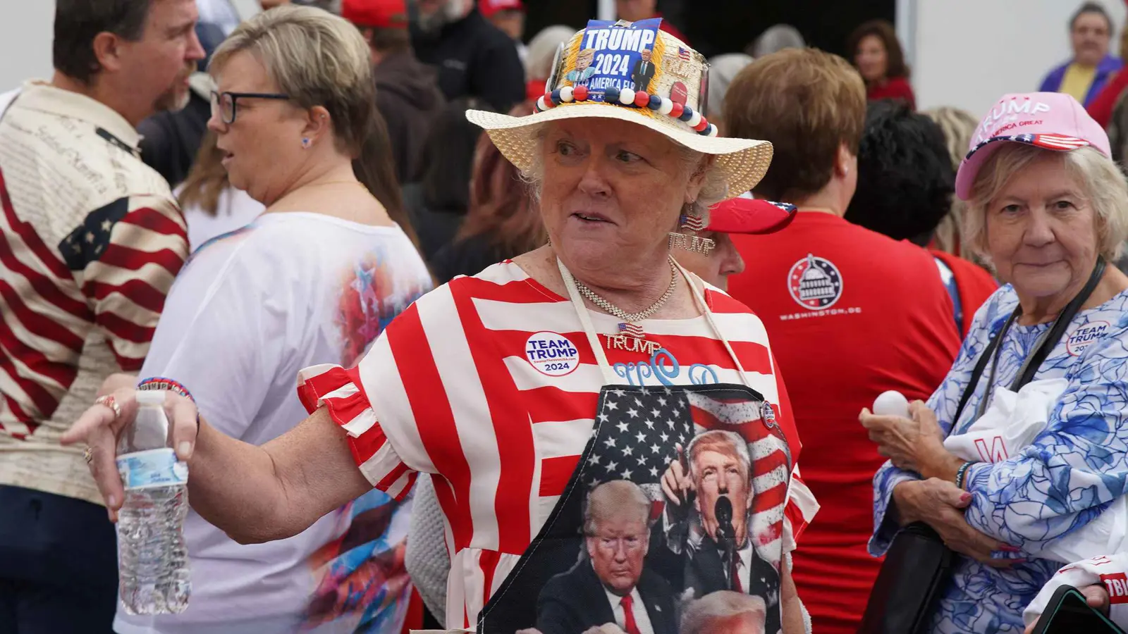 علي وجانيت.. قصة زوجين جمعهما الحب وفرقهما ترامب