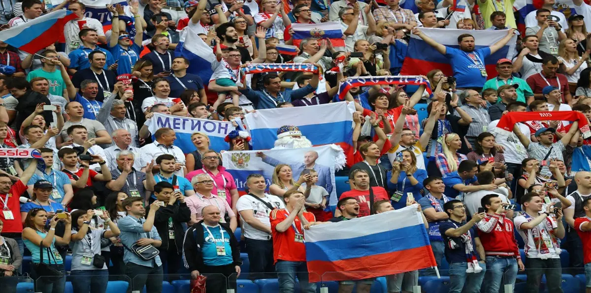 منع قائد جماهير روسيا من حضور المباراة الافتتاحية لكأس القارات