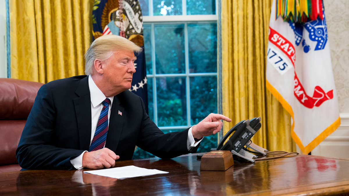 مجلس الشيوخ يوافق على مشروع قرار يمنع ترامب من شن حرب ضد إيران