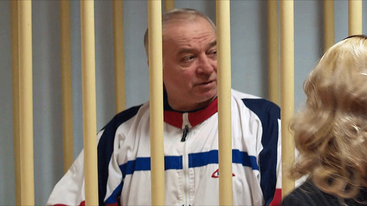 تحقيق مستقل يظهر أن ضابطًا روسيًا قاد عملية تسميم سكريبال من لندن‎