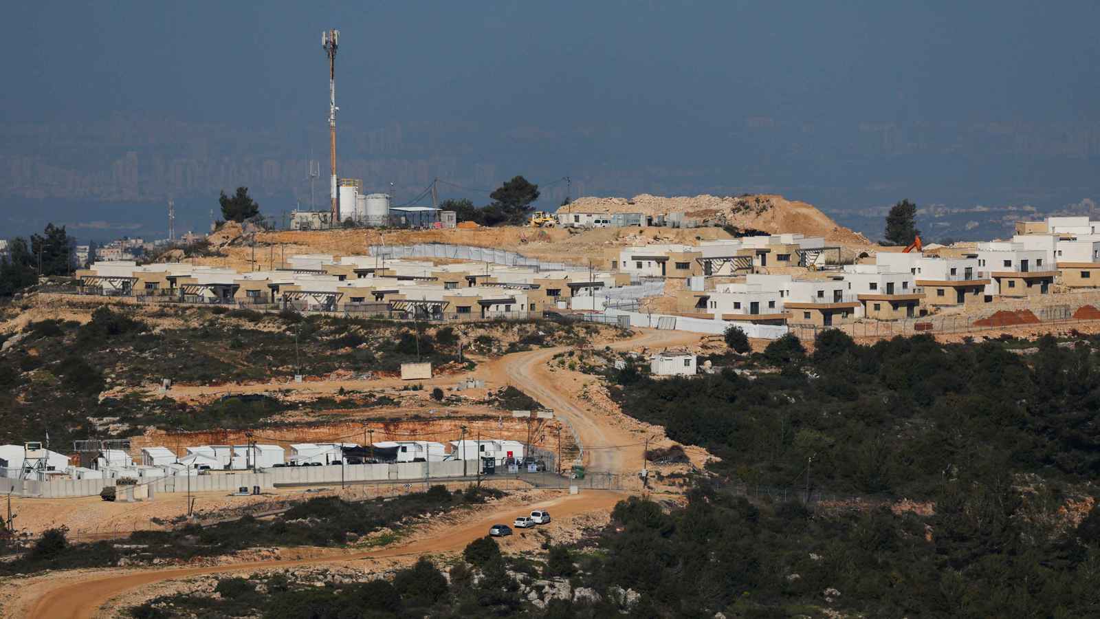 مساعد لترامب يدعو لتطبيق السيادة الإسرائيلية على الضفة الغربية