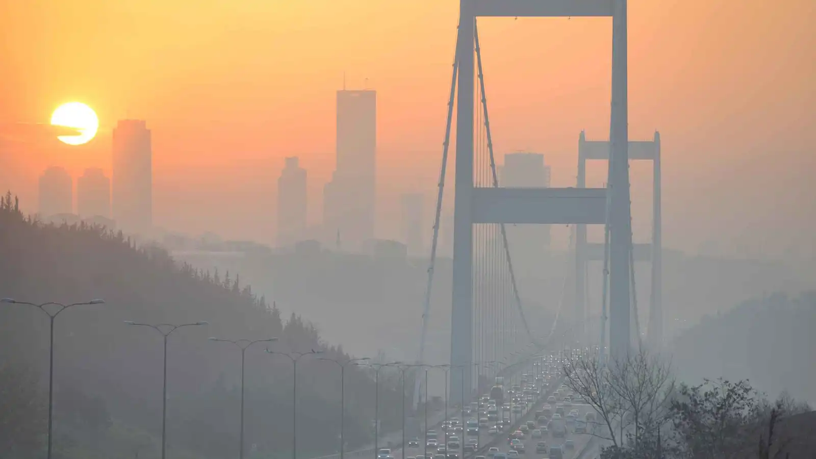 الهواء الملوث وزيادة الوزن.. تعرف على المخاطر