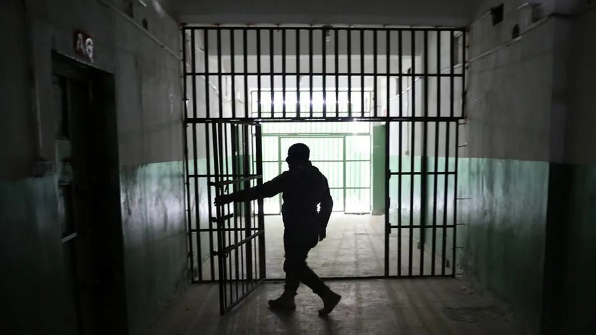 الكويت.. سجن ثلاثة موظفين بوزارة الصحة 10 أعوام بتهمة الاستيلاء على المال العام