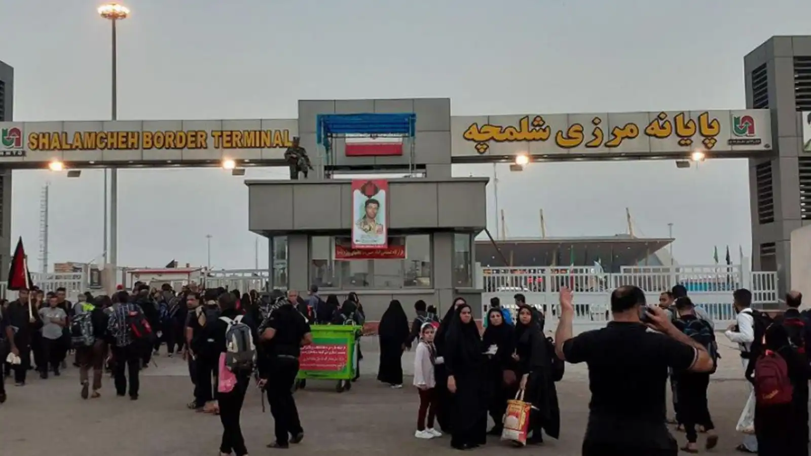 إيران تعلق العمل بمنفذ الشلامجة الحدودي مع العراق