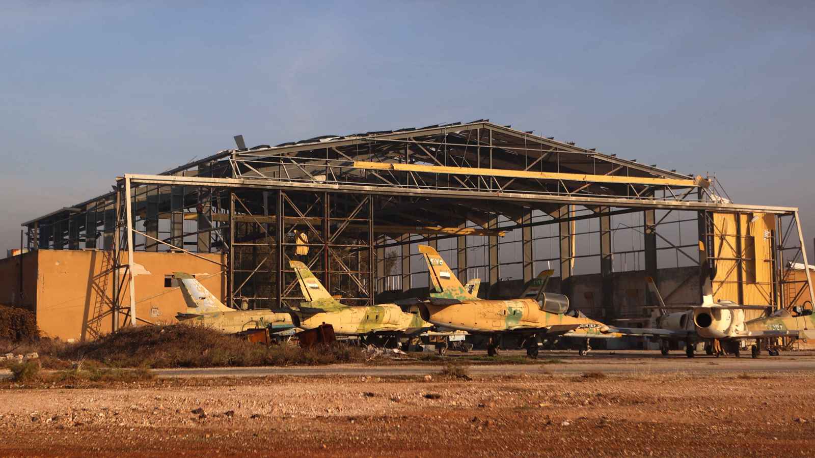 واشنطن بوست: سباق من "نوع آخر" في سوريا بعد سقوط الأسد