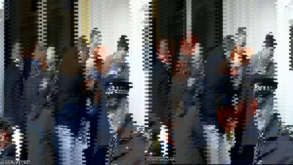 أسانغ "متوعك" ولندن ترجىء النظر في ترحيله إلى الولايات المتحدة‎