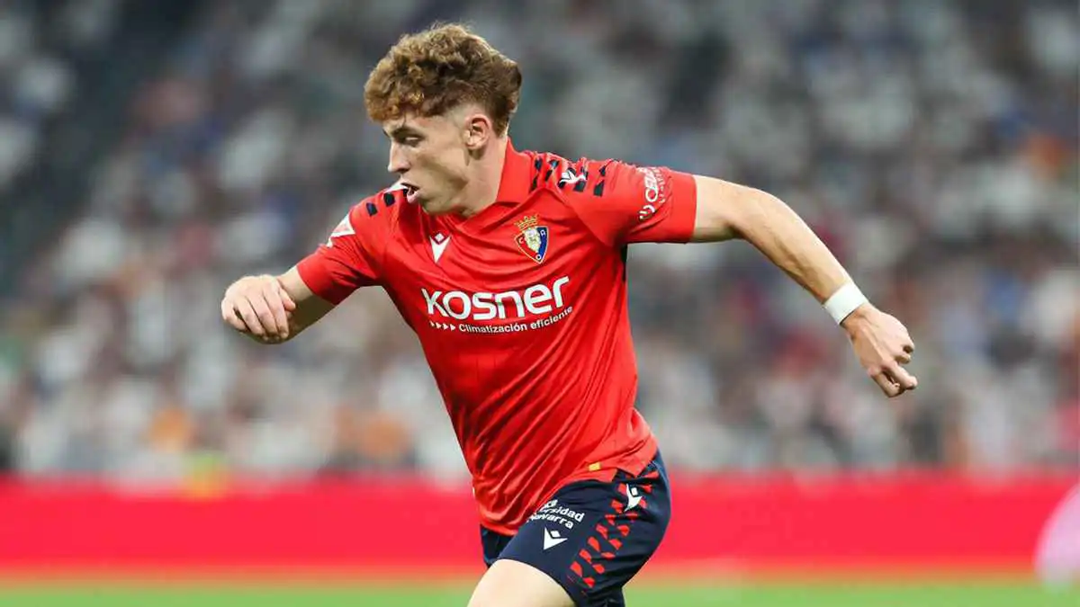 هدية لبيريز.. 5 حقائق صادمة تمنع برشلونة من ضم نجم ريال مدريد