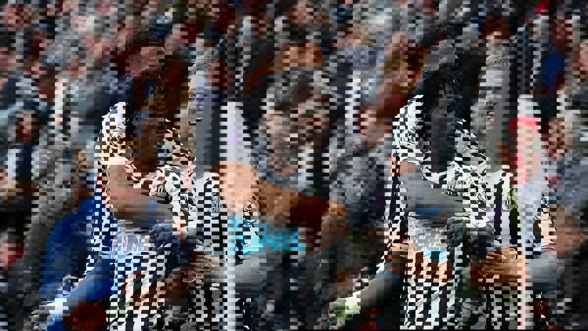 تقارير: مجموعة الشيخ خالد بن زايد أرسلت بنود صفقة نيوكاسل لرابطة الدوري الإنجليزي