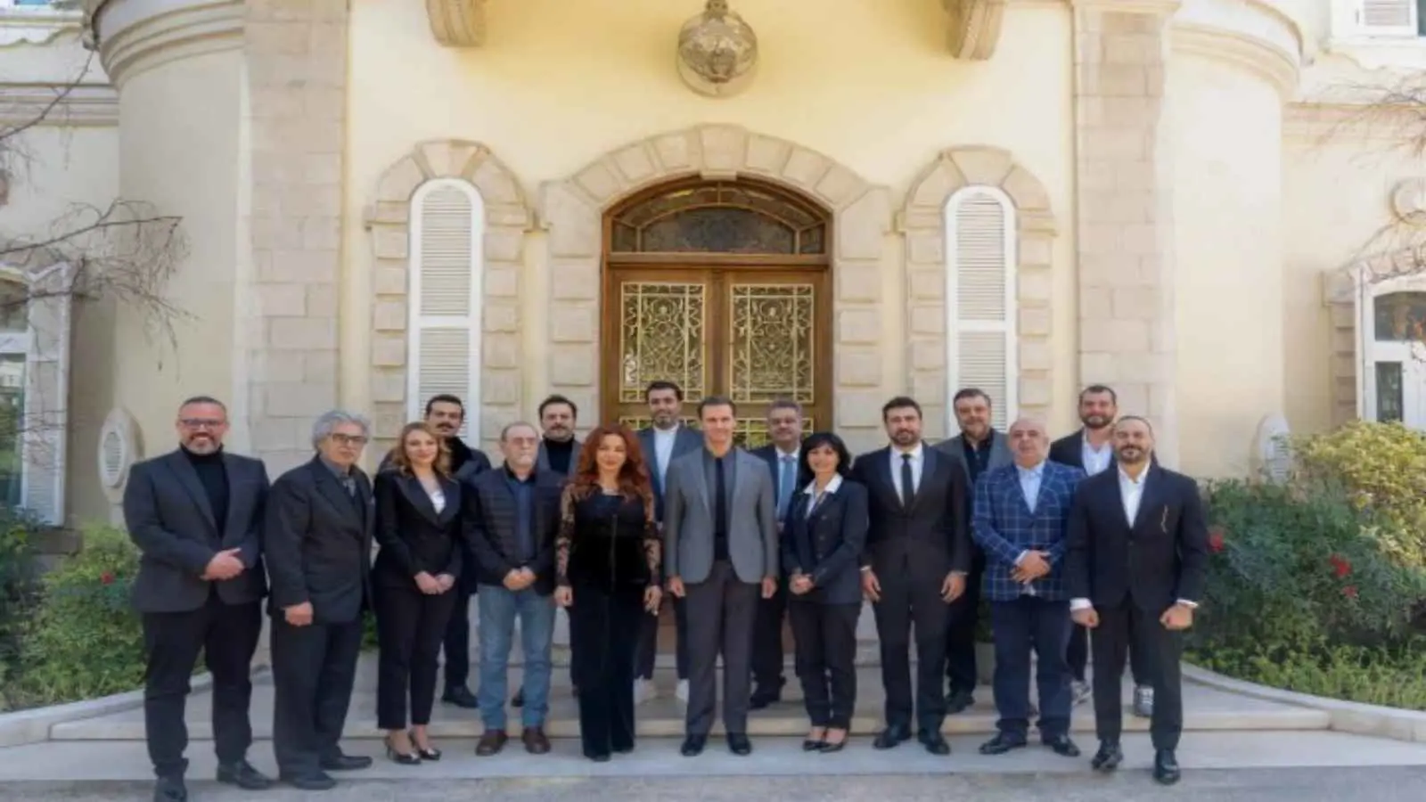 أبرز مواقف الفنانين السوريين بعد سقوط الأسد