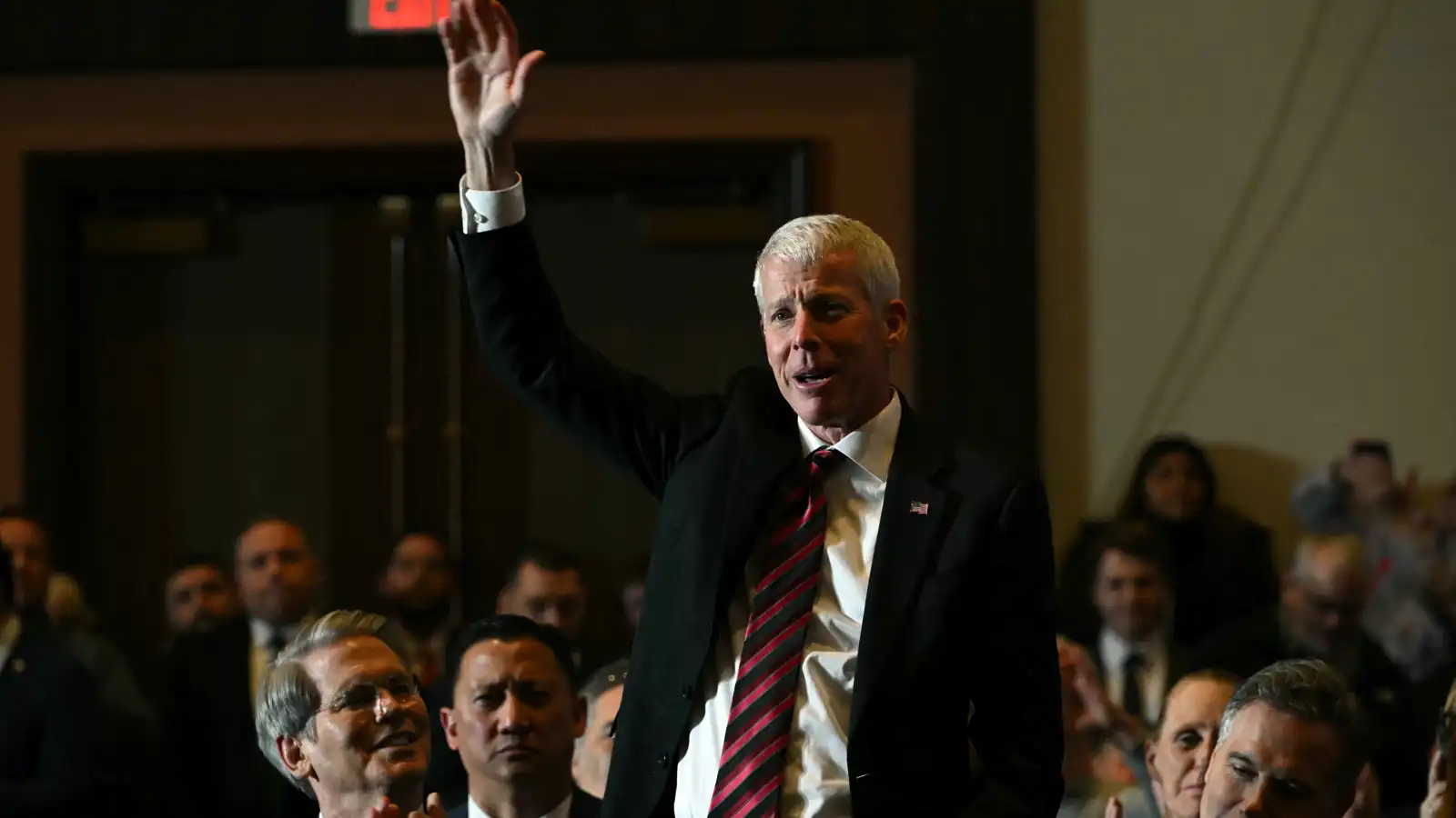 الزيارة الأرفع منذ الإطاحة بمادورو.. وزير الطاقة الأمريكي يصل فنزويلا