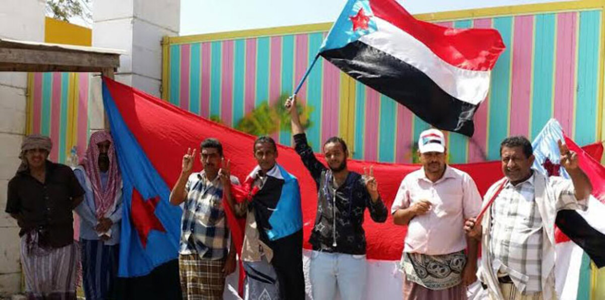 متشددون يغلقون عددا من المدارس في عدن بسبب "النقاب"