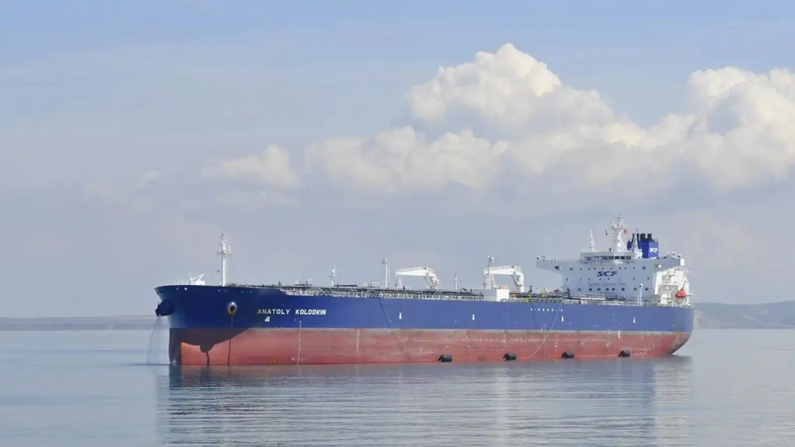 بناقلة نفط خام.. روسيا تكسر الحظر المفروض على كوبا منذ يناير